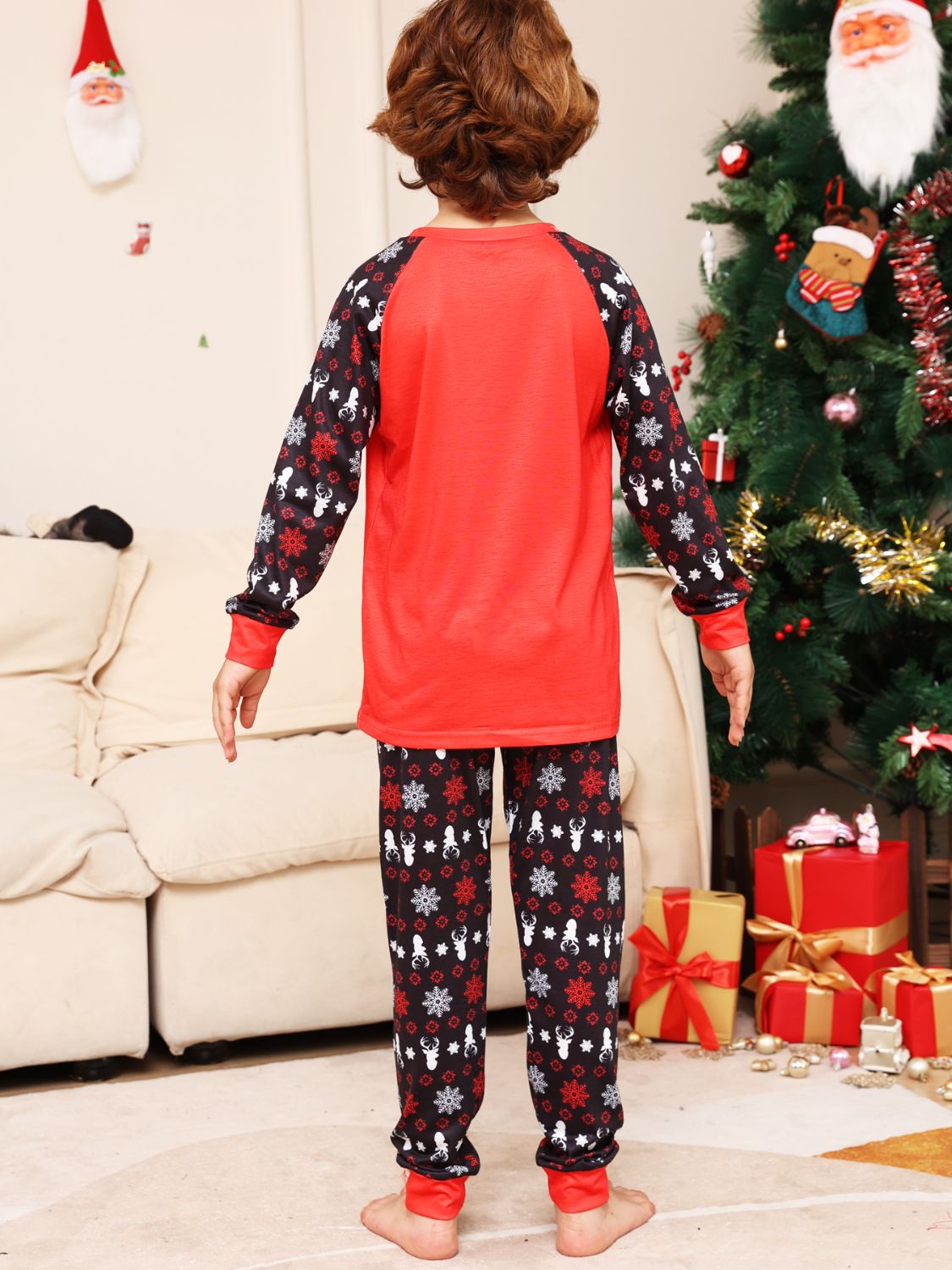 here-at-buy-reindeer-graphic-top-and-pants-set-online-now_1.jpg