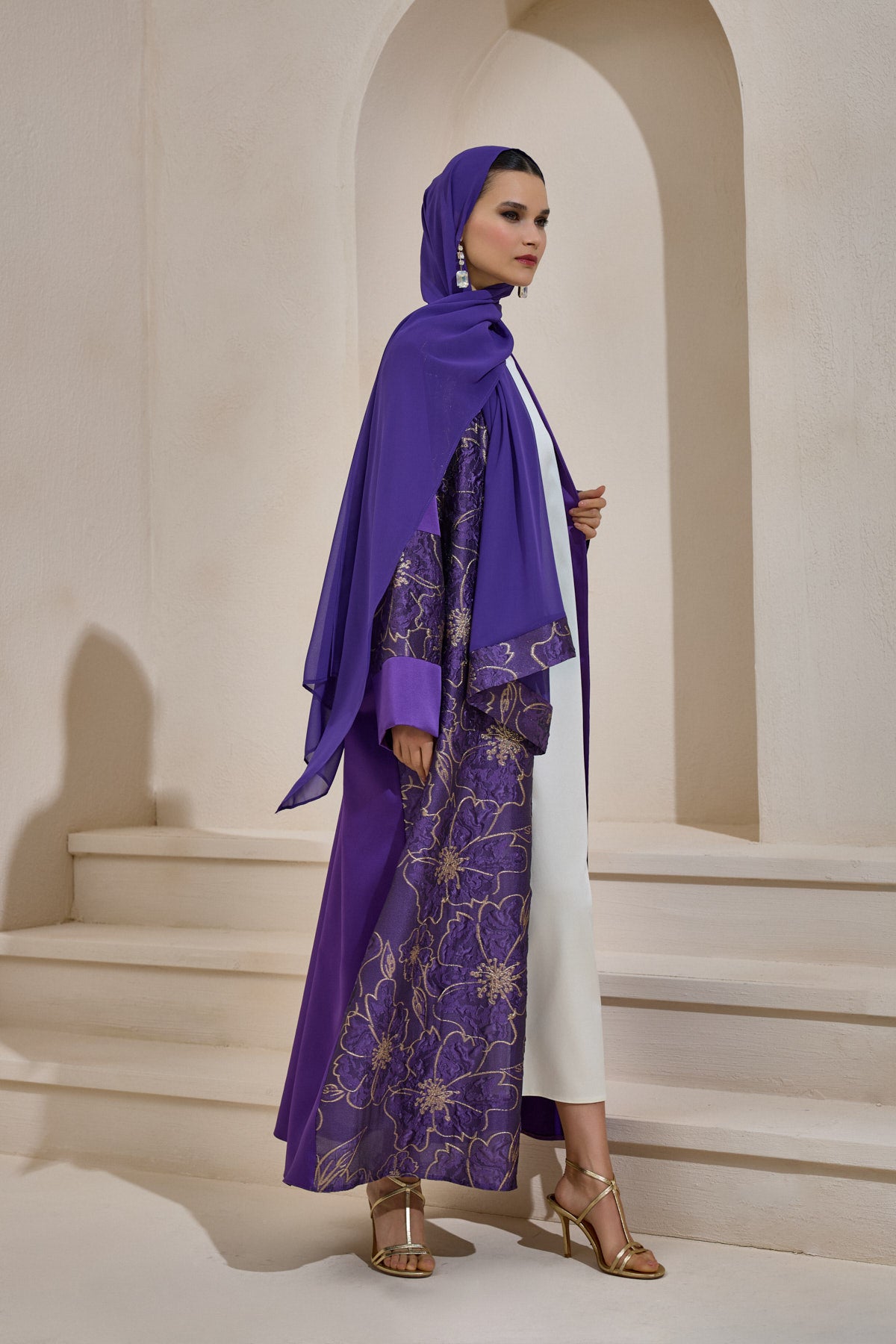 find-your-gold-brocade-purple-abaya-set-with-shawl-sale_1.jpg