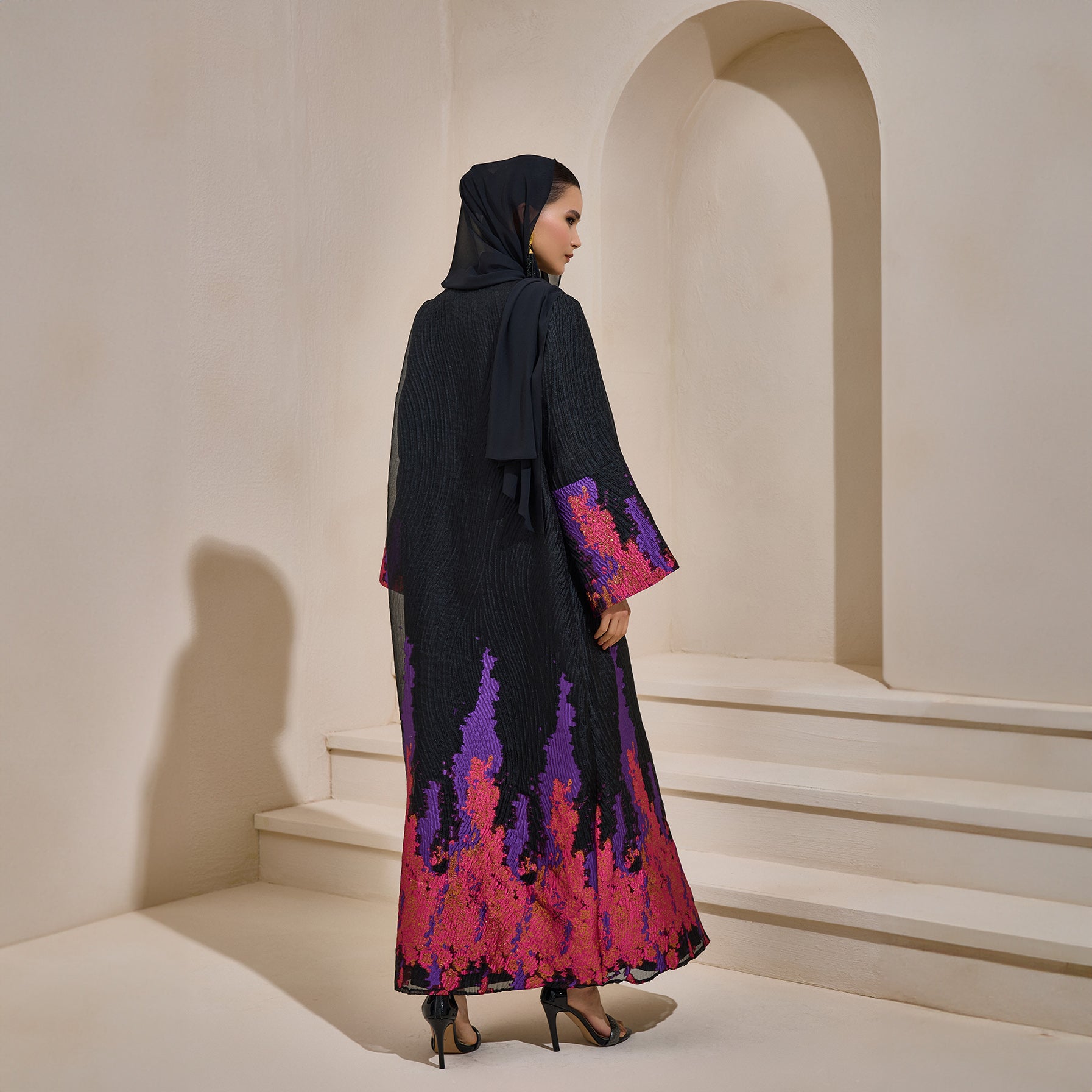 we-believe-in-helping-you-find-the-perfect-limited-edition-purple-jacquard-abaya-fashion_3.jpg