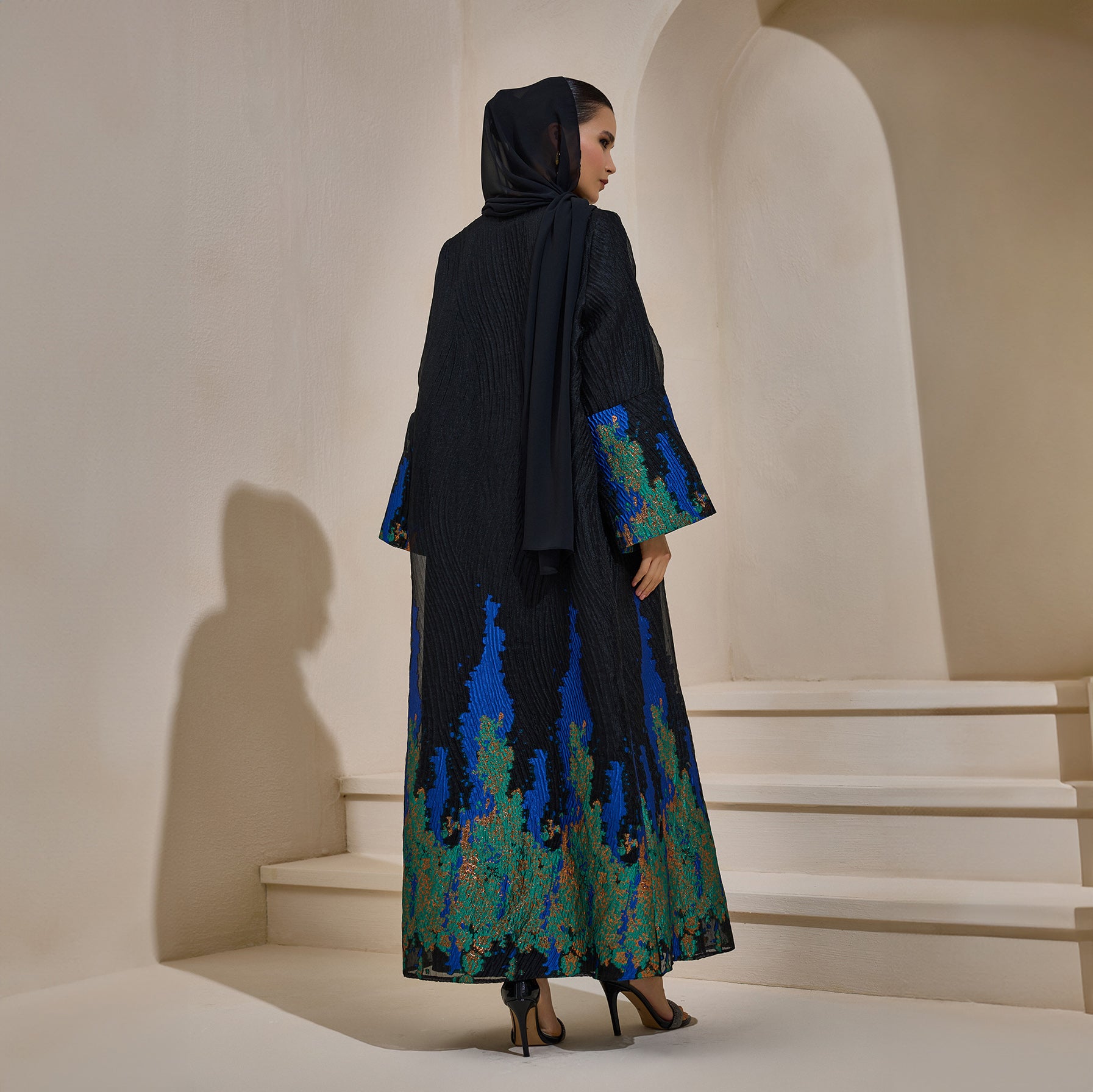 your-one-stop-shop-for-limited-edition-blue-jacquard-abaya-online_4.jpg