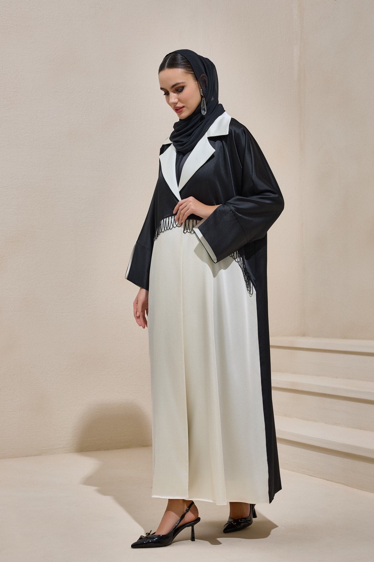 we-sell-the-best-satin-black-pearl-detailed-black-and-ecru-abaya-for-cheap_3.jpg