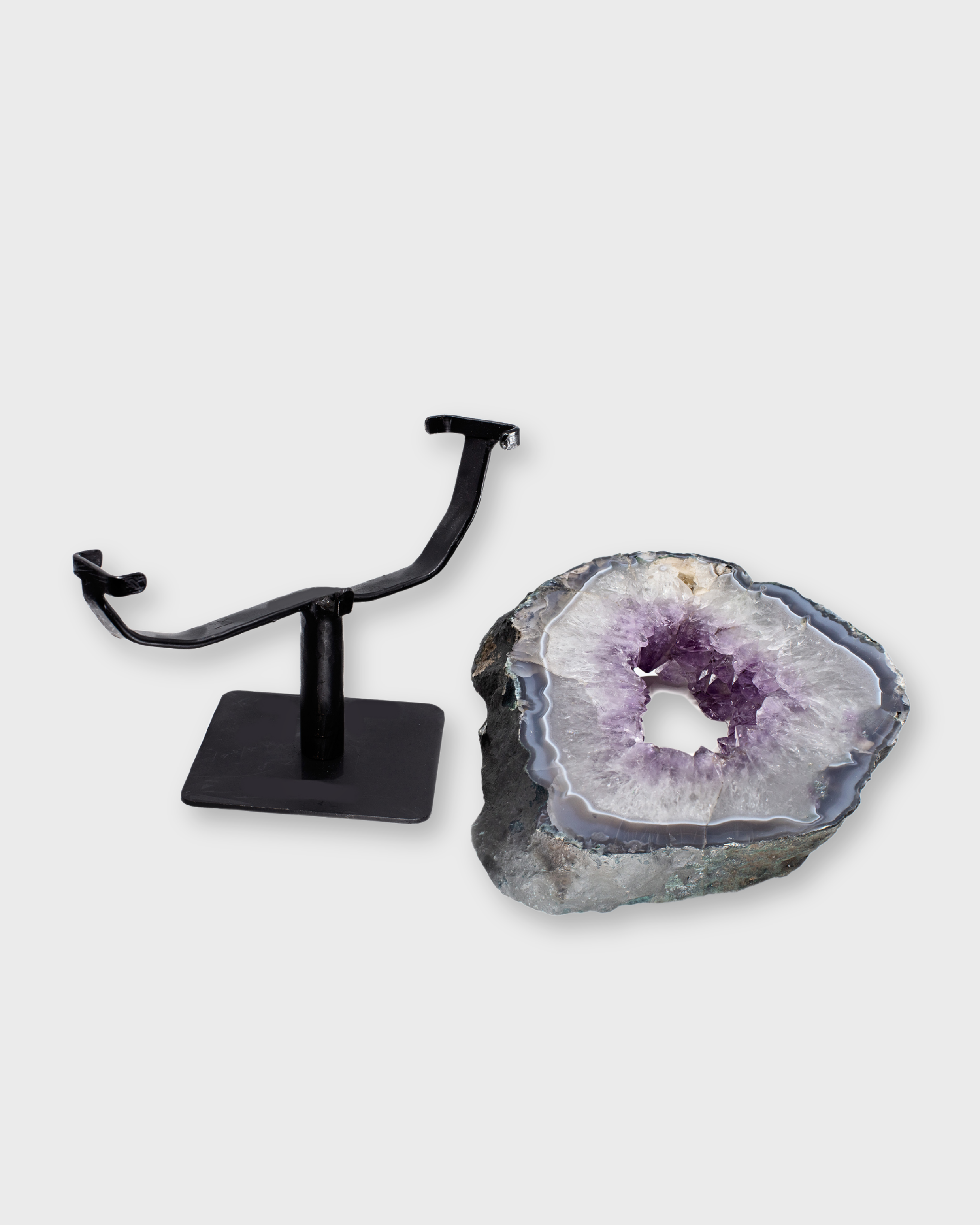 buying-amethyst-ring-hot-on-sale_2.png